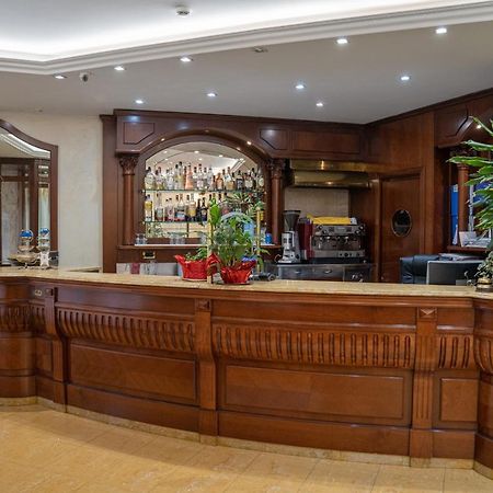Hotel La Noce Chivasso Bagian luar foto