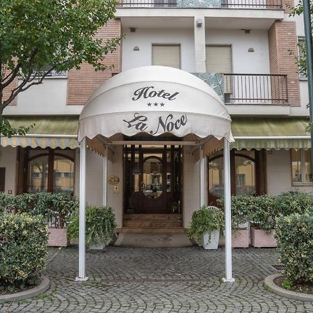 Hotel La Noce Chivasso Bagian luar foto